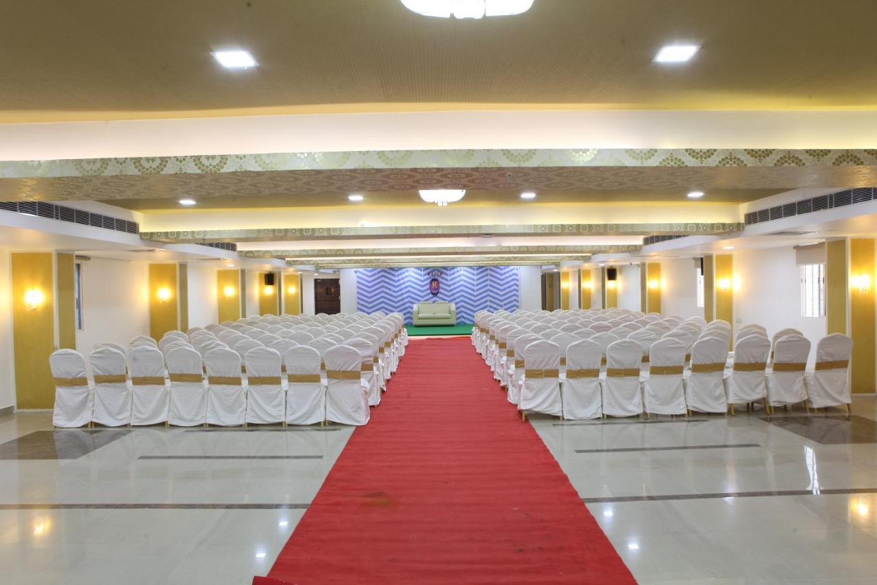 Nova Pride Hotel Haïdarabad Extérieur photo